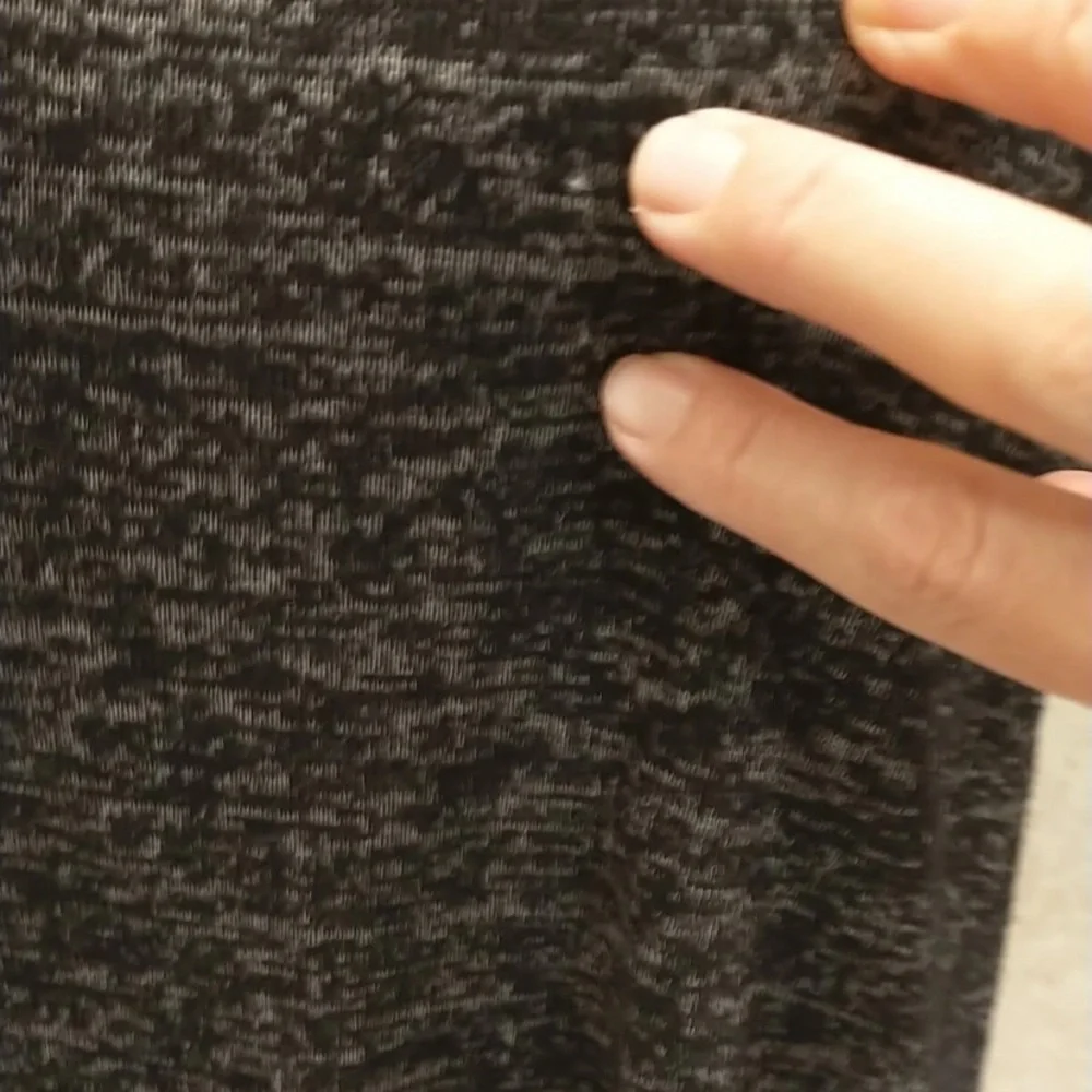 White House Black Market Heathered Gray And Black Short Sleeve Top